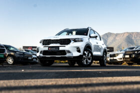 2022 Kia Sonet 1.5 EX FULL 4X2 6MT 5P.