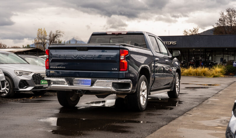 
								Chevrolet Silverado LTZ 2022 full									