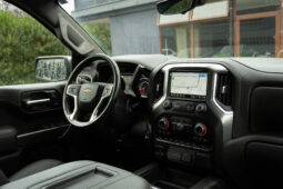 
										Chevrolet Silverado LTZ 2022 full									