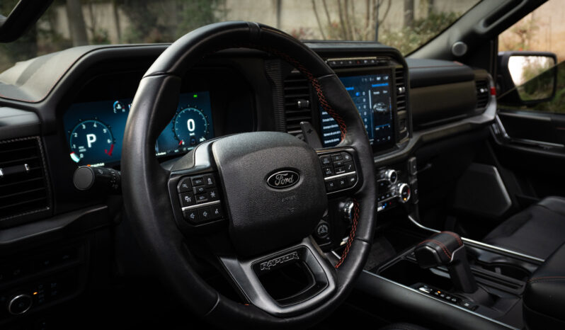 
								Ford F-150 Raptor 2025 full									