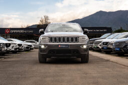 Jeep Grand Cherokee Laredo 2020