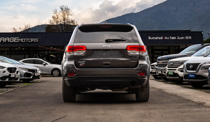 
								Jeep Grand Cherokee Laredo 2020 full									