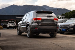 
										Jeep Grand Cherokee Laredo 2020 full									