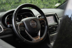 
										Jeep Grand Cherokee Laredo 2020 full									