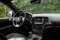 
										Jeep Grand Cherokee Laredo 2020 full									