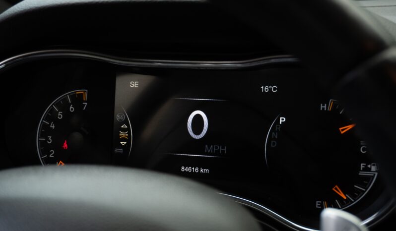 
								Jeep Grand Cherokee Laredo 2020 full									
