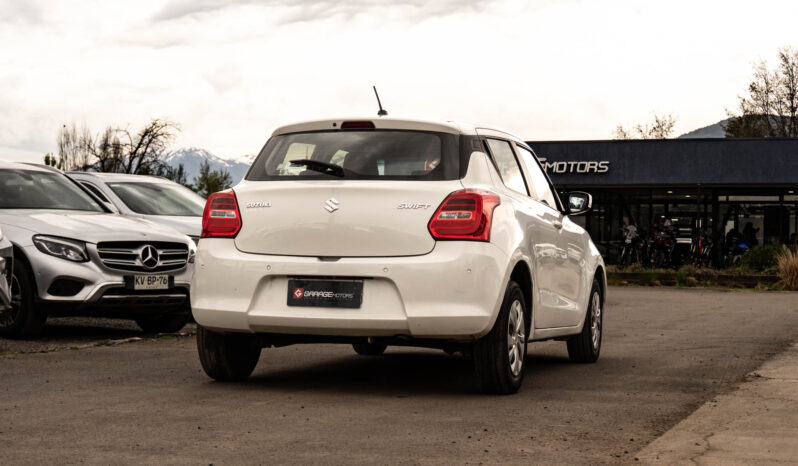 
								2022 Suzuki Swift 1.5 GL MT 5P full									