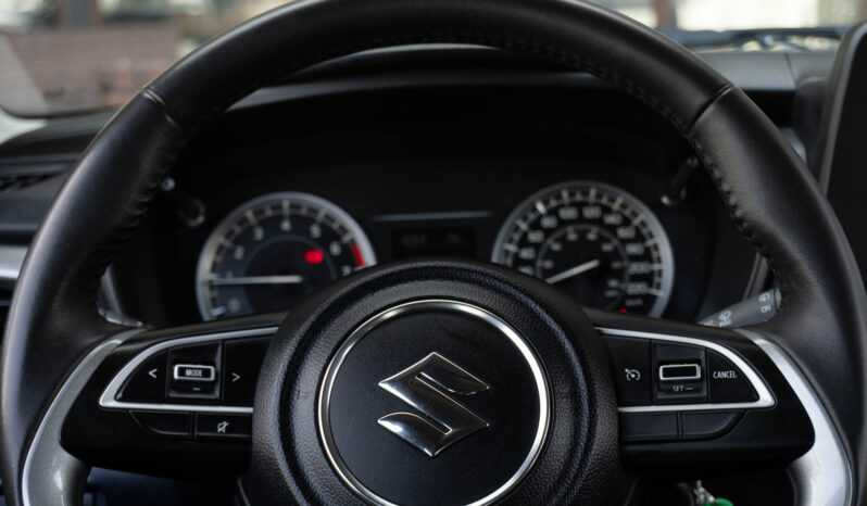 
								2025 Suzuki Baleno 1.5 GLS MT 5P full									